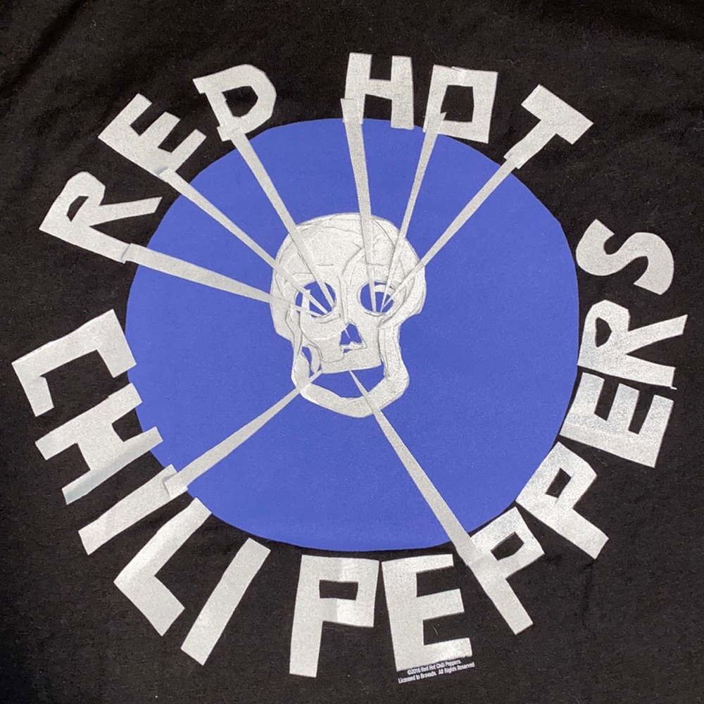NWOT Red Hot Peppers Band Graphic Tee